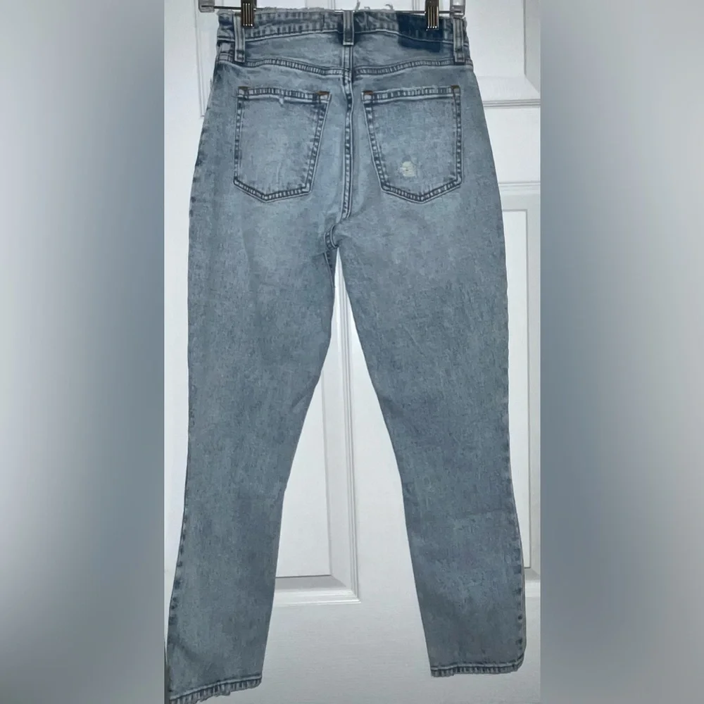 Abercrombie & Fitch Jeans The Skinny HIgh Rise Curve Love Size 26/2 Distressed